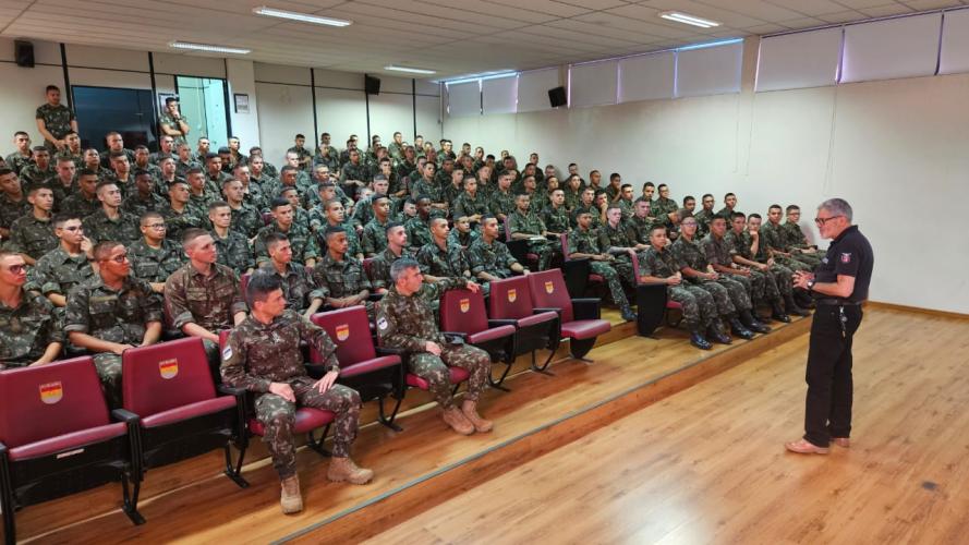 PALESTRAS DE PREVENÇÃO AO USO DE DROGAS