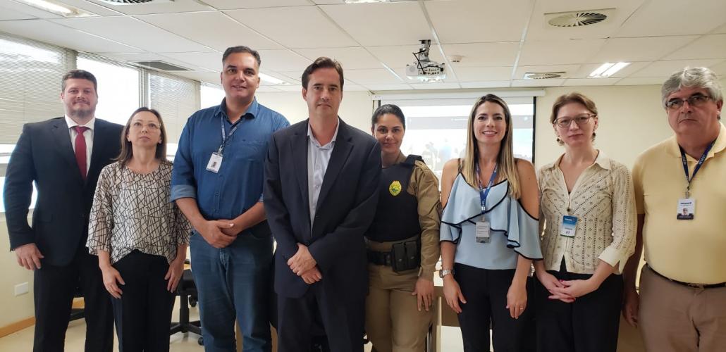 Grupo de Trabalho - Dispositivos Eletrônicos para Fumar (DEFs)